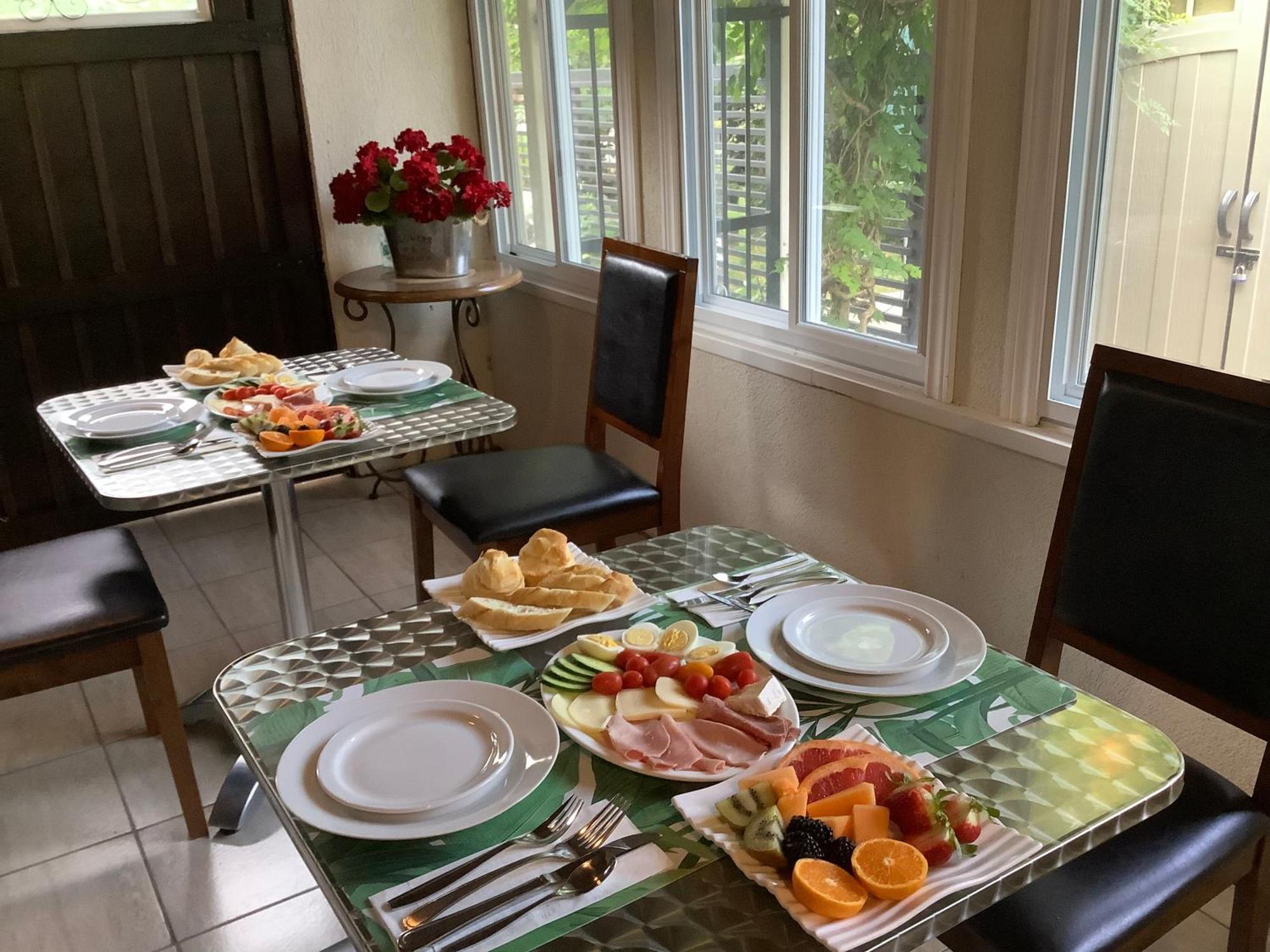 Via Veneto - Old Town Bed & Breakfast Niagara-on-the-Lake Luaran gambar